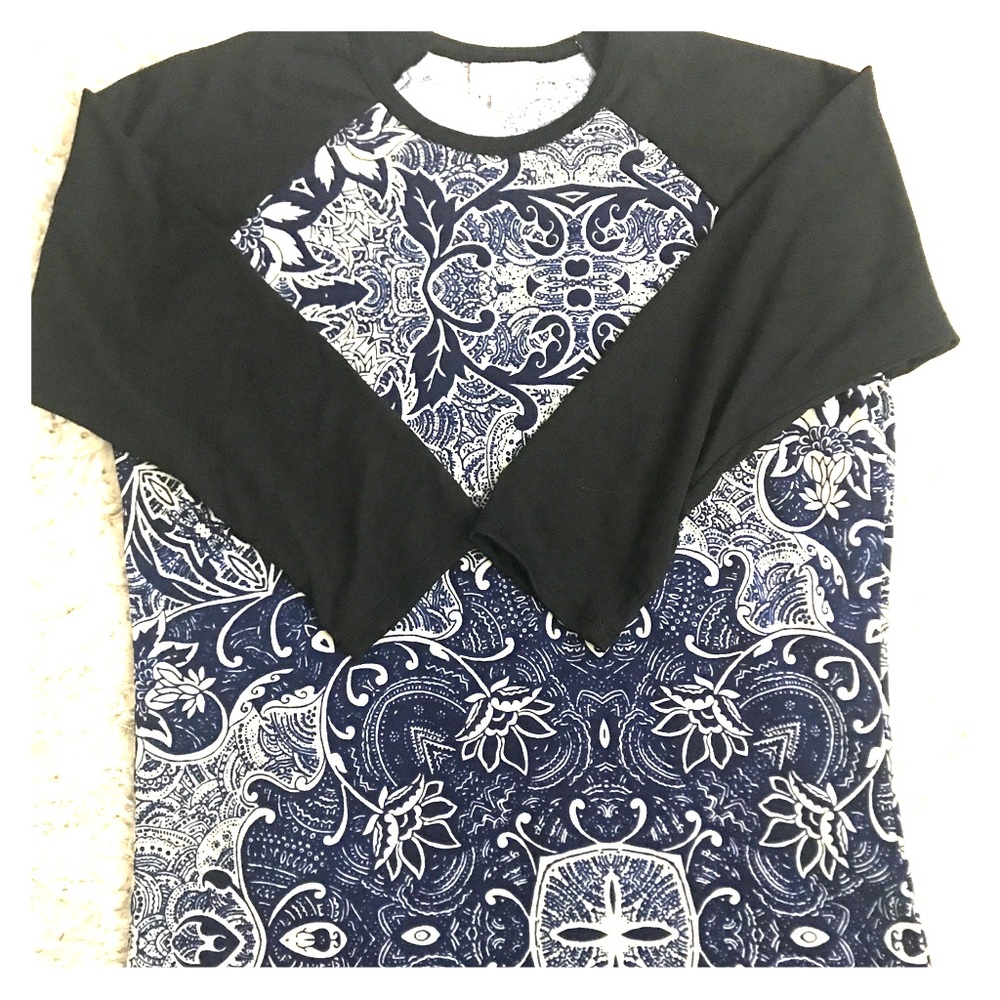 LuLaRoe Randy Top